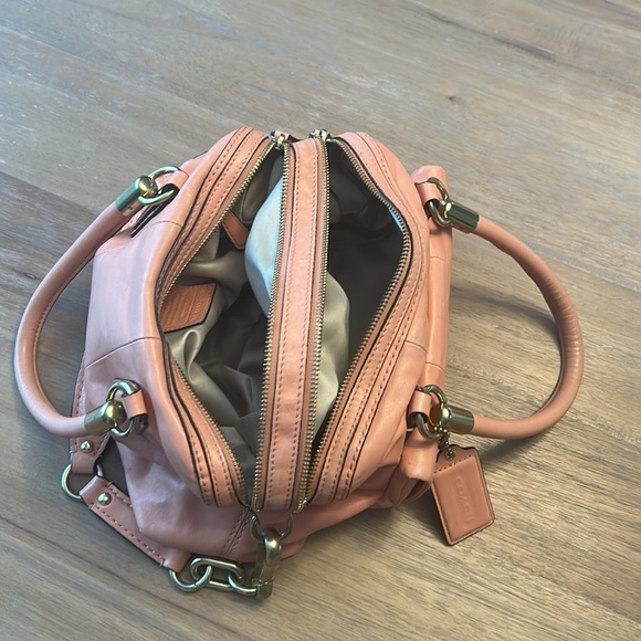 COACH KRISTEN Satchel Salmon purse - Picture 5 of 13